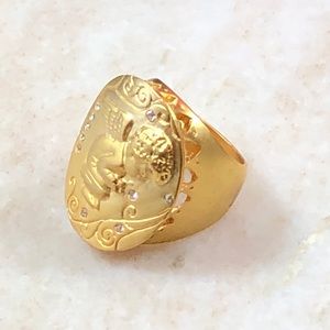 Saint Gold Brushed Crystal Fashion Ring
